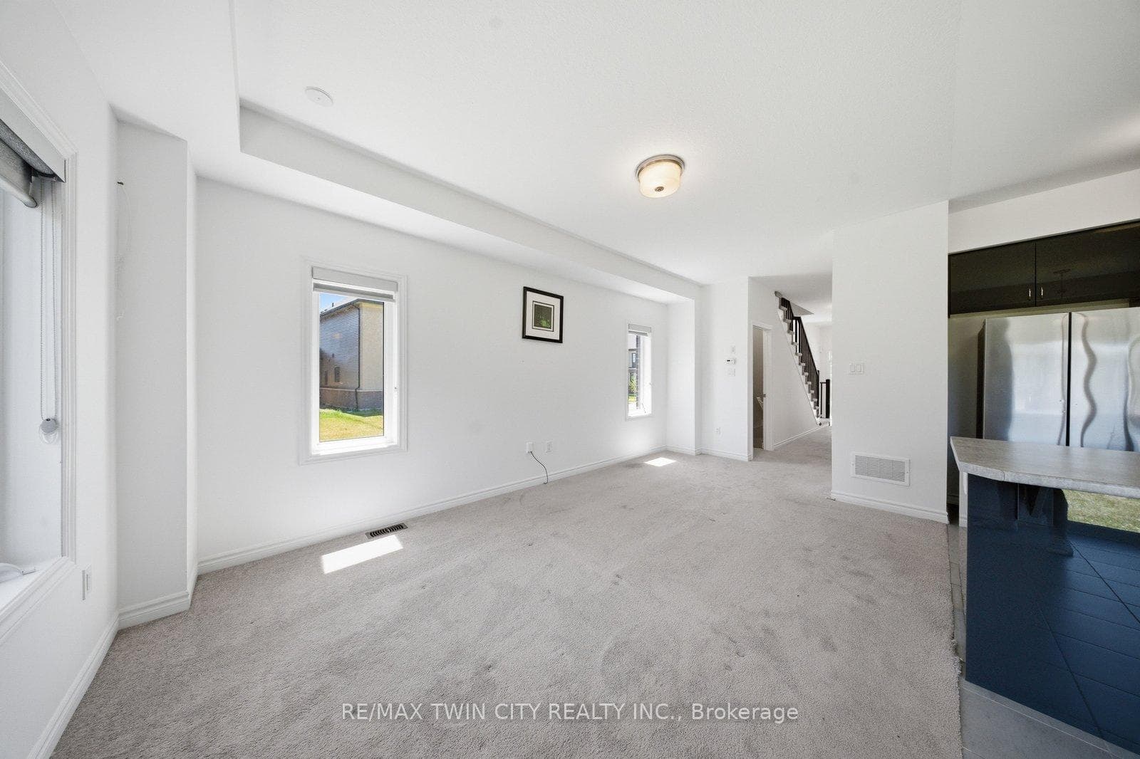 26 Copeman Avenue photo 14
