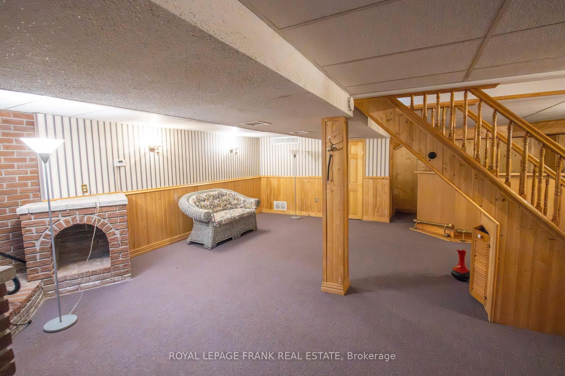 350 Cambray Road photo 43