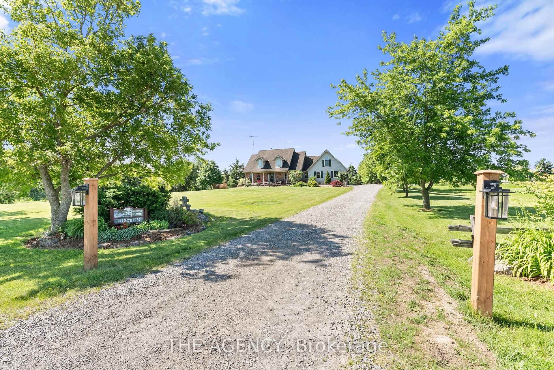 98 Smith Road photo 2