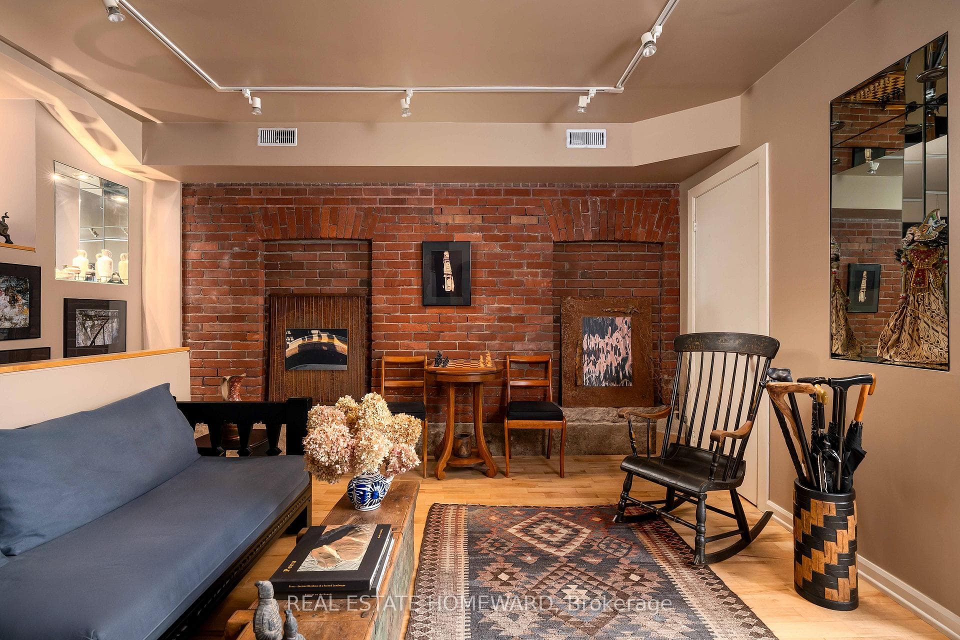 660 Pape Avenue Unit 112 photo 39