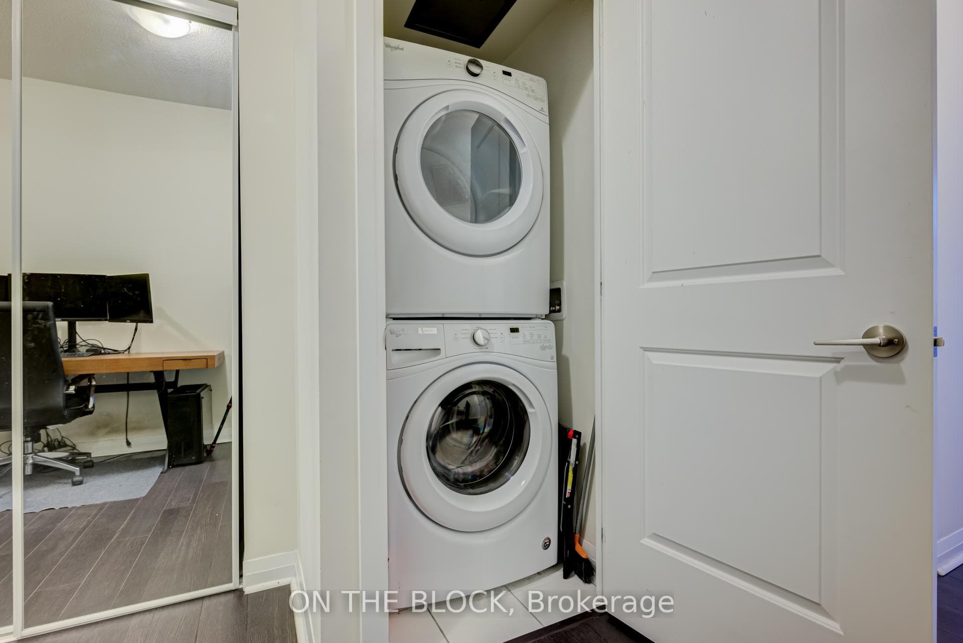 5033 Four Springs Avenue Unit 0417 photo 24