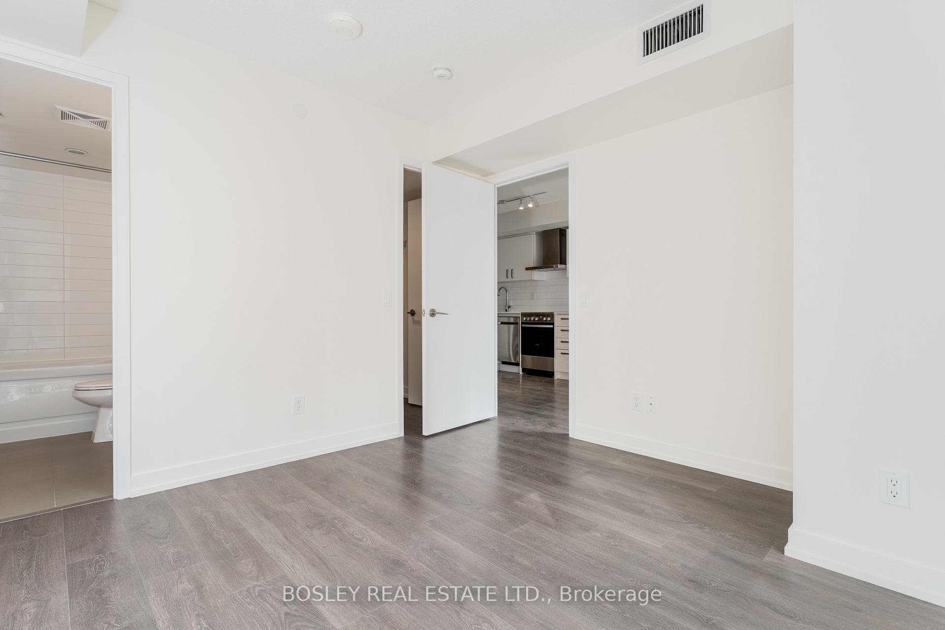 125 Redpath Avenue Unit 1006 photo 25