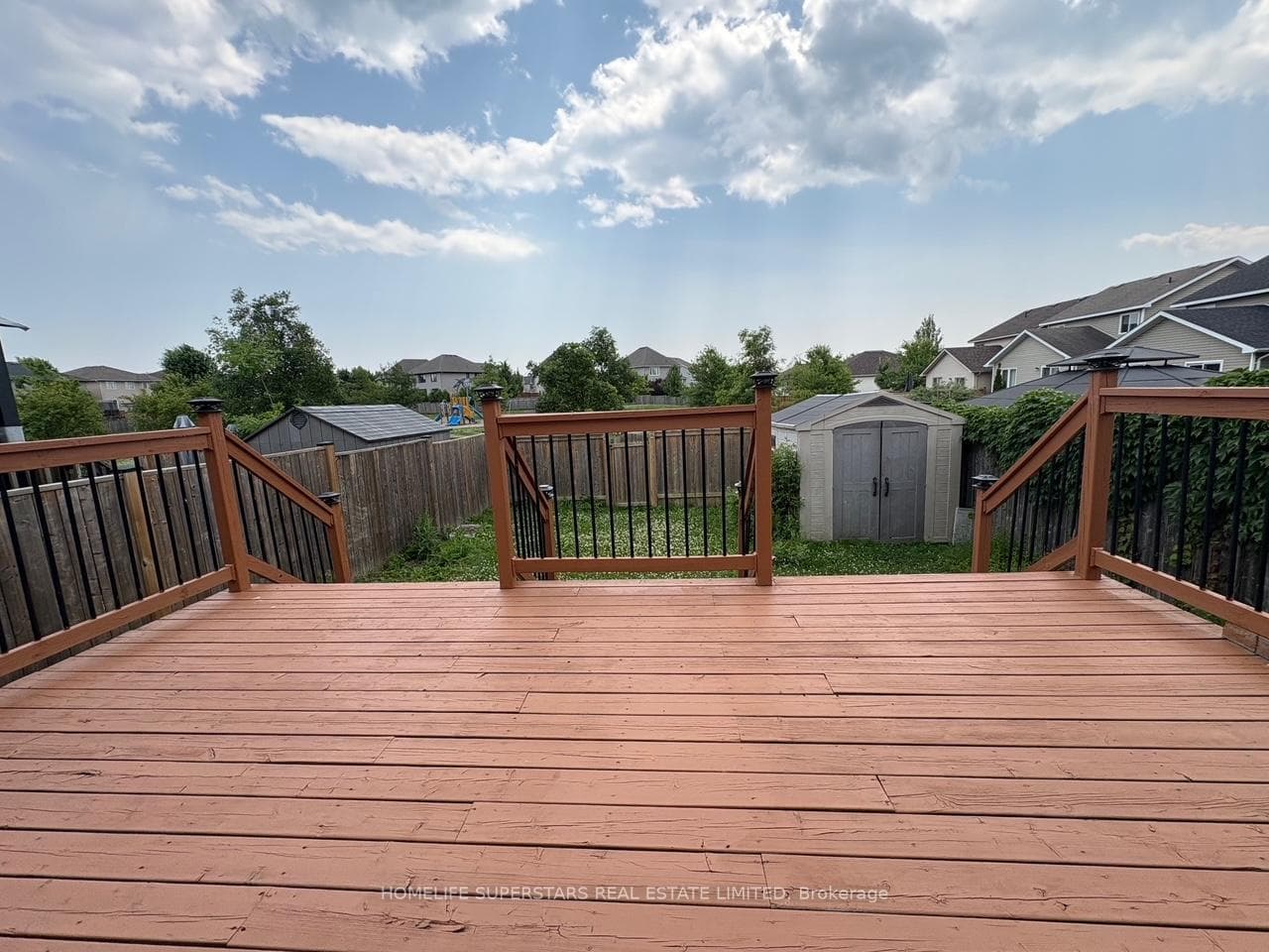 1379 Atkinson Street photo 31