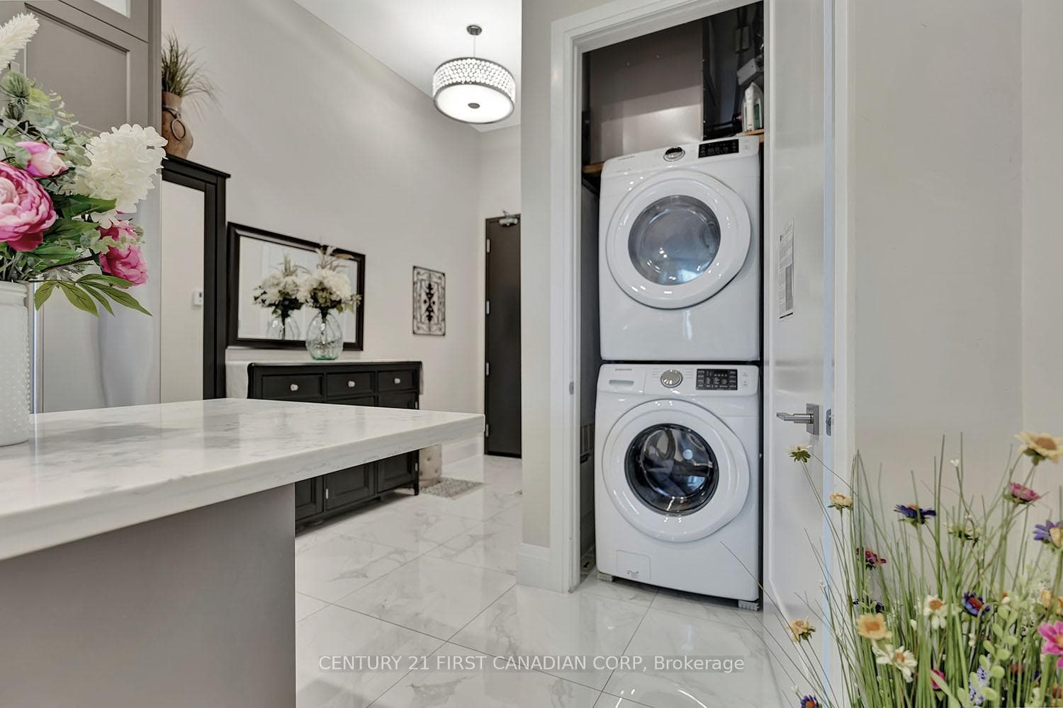 85 Morrell Street Unit 211B photo 16