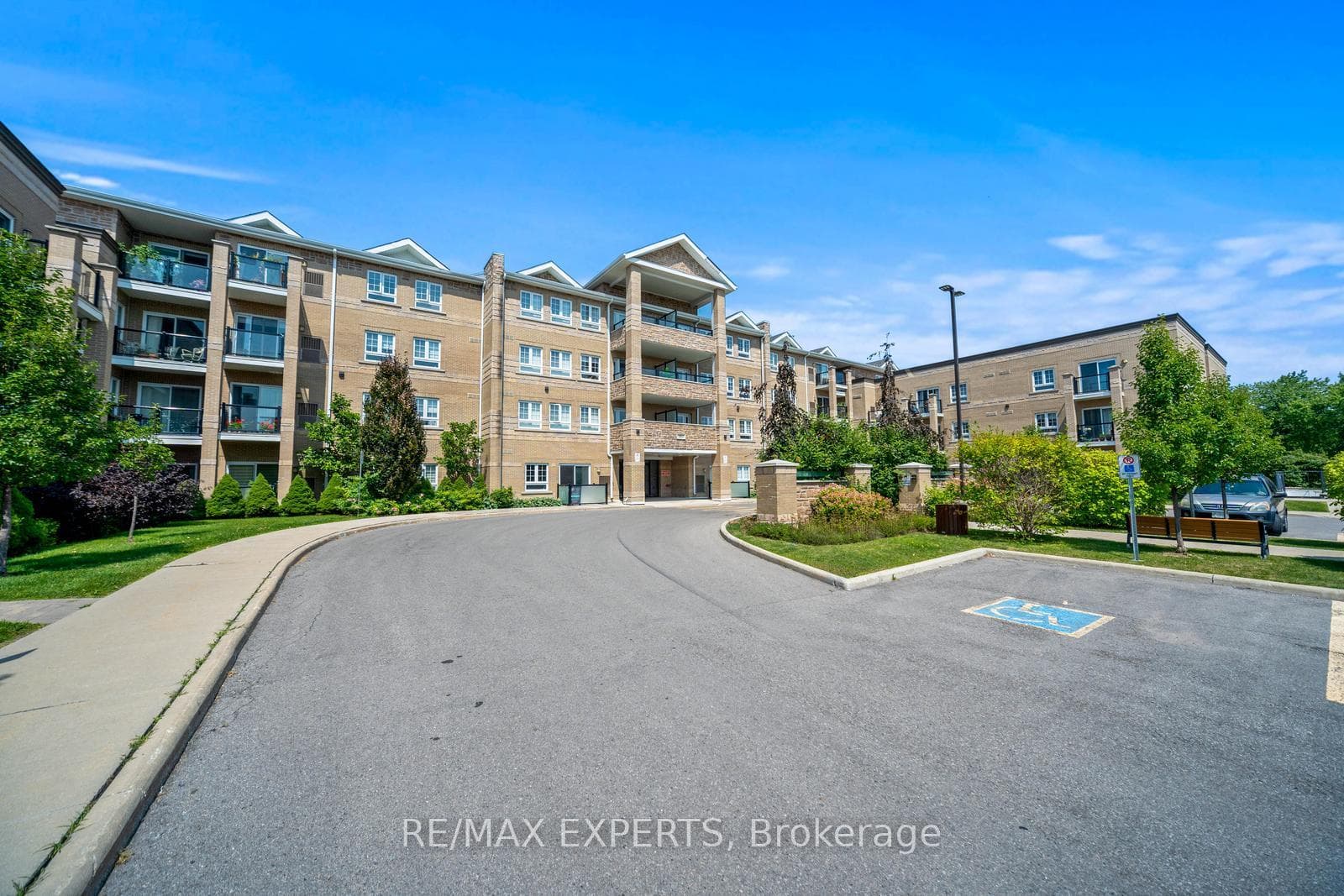 481 Rupert Avenue Unit 2117 photo 5