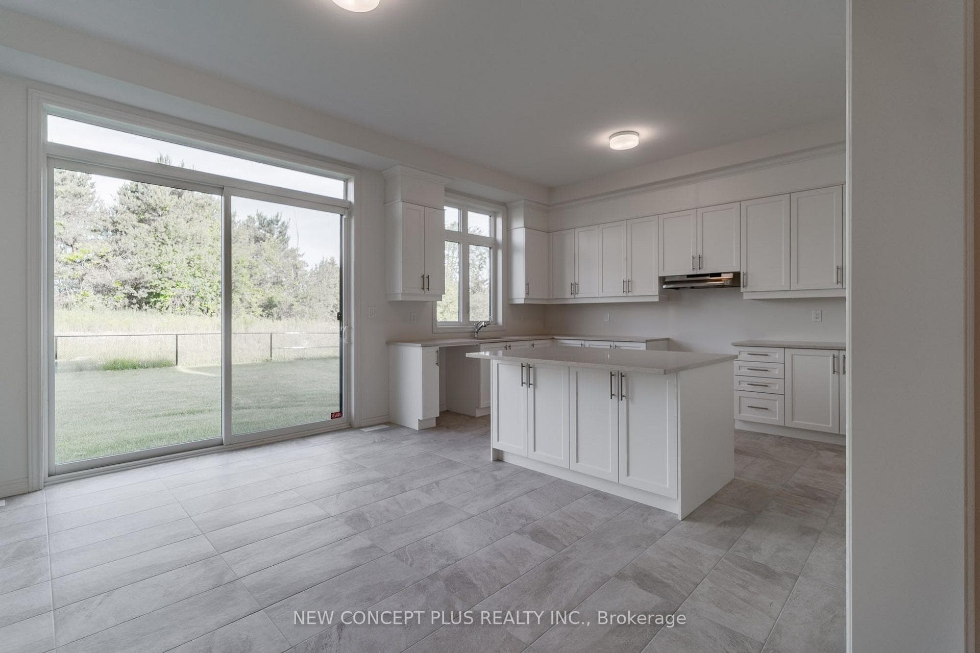 103 Bluebird Avenue photo 6