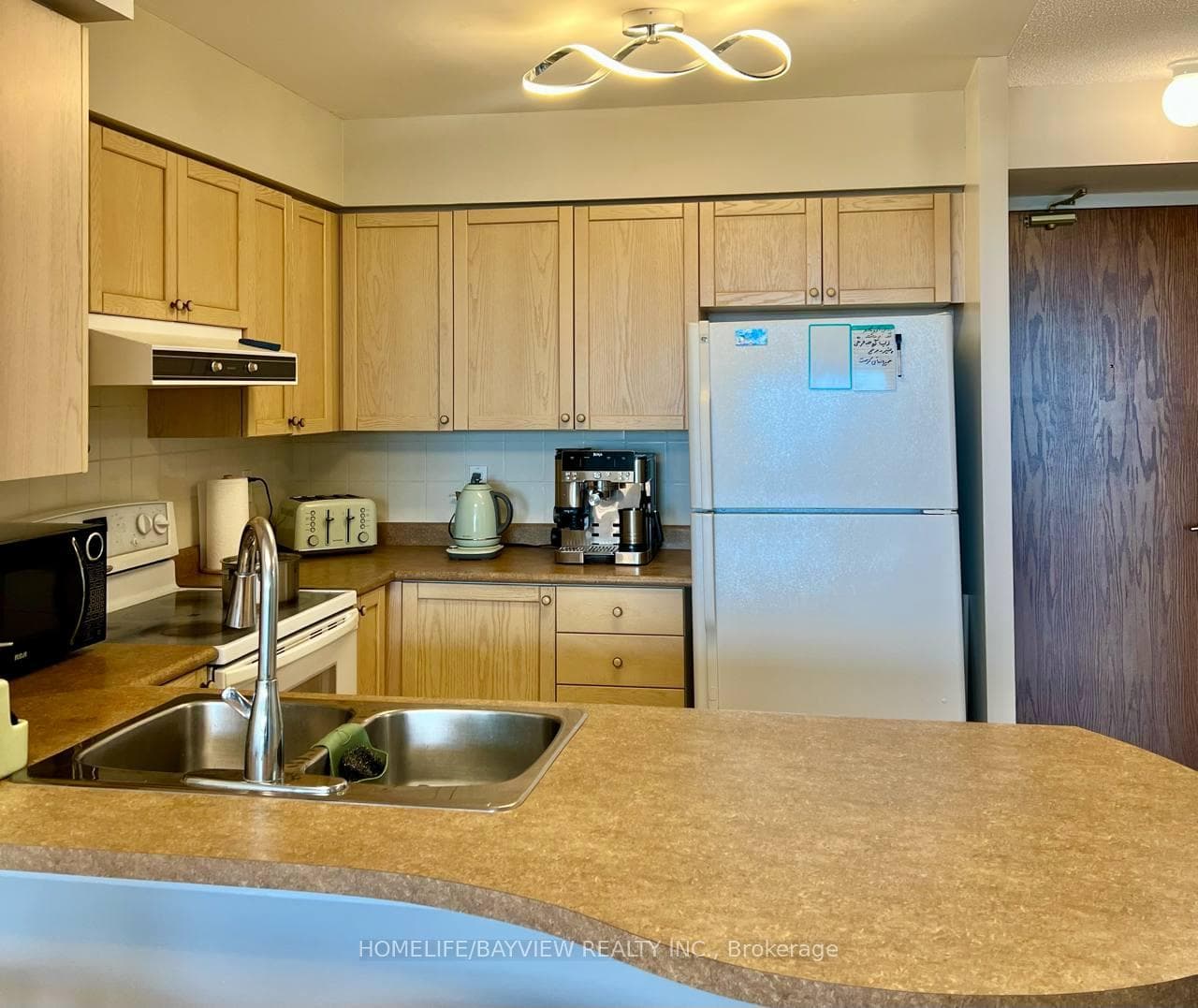 11 Oneida Crescent Unit 1009 photo 31