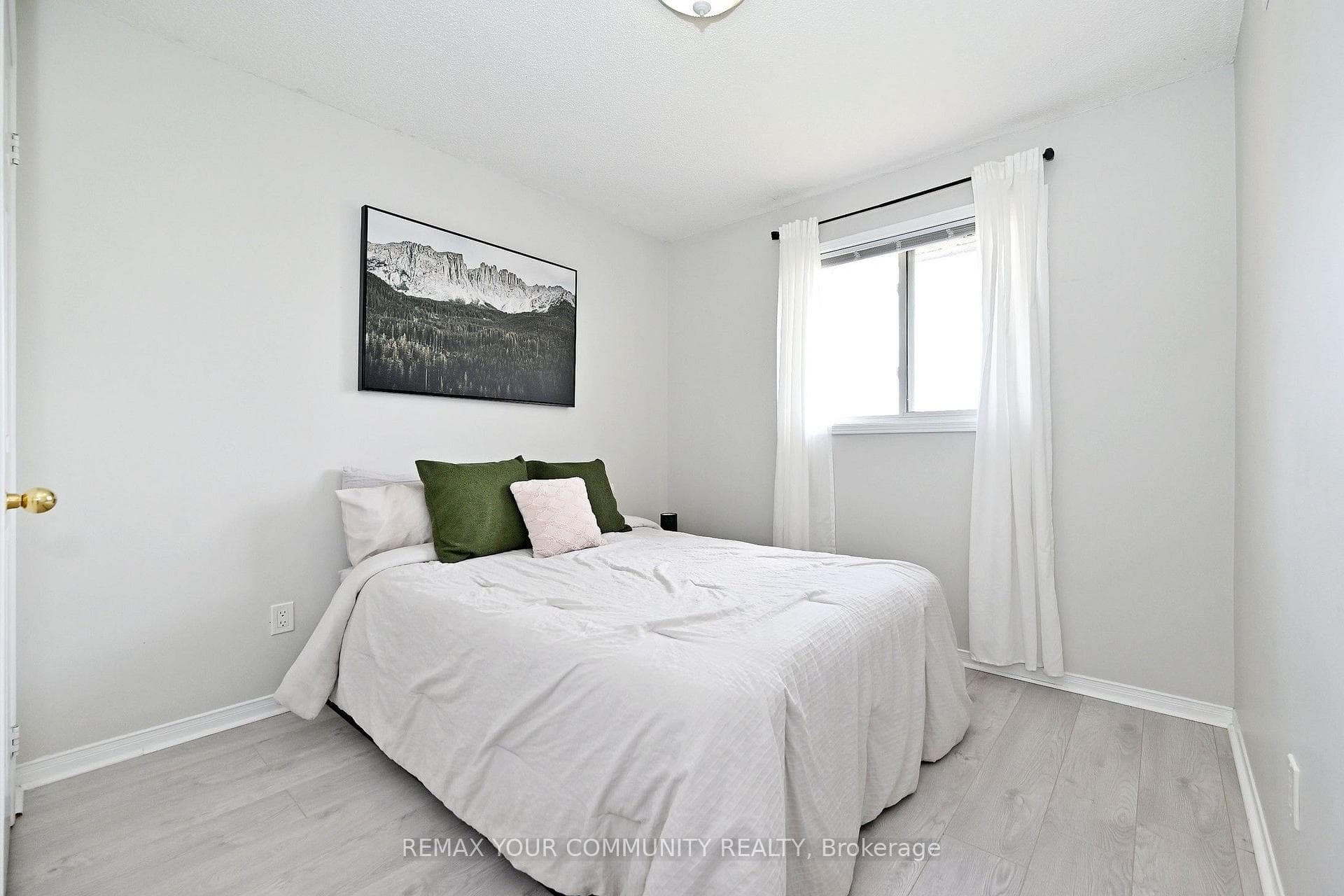 57 Hattie Court photo 27