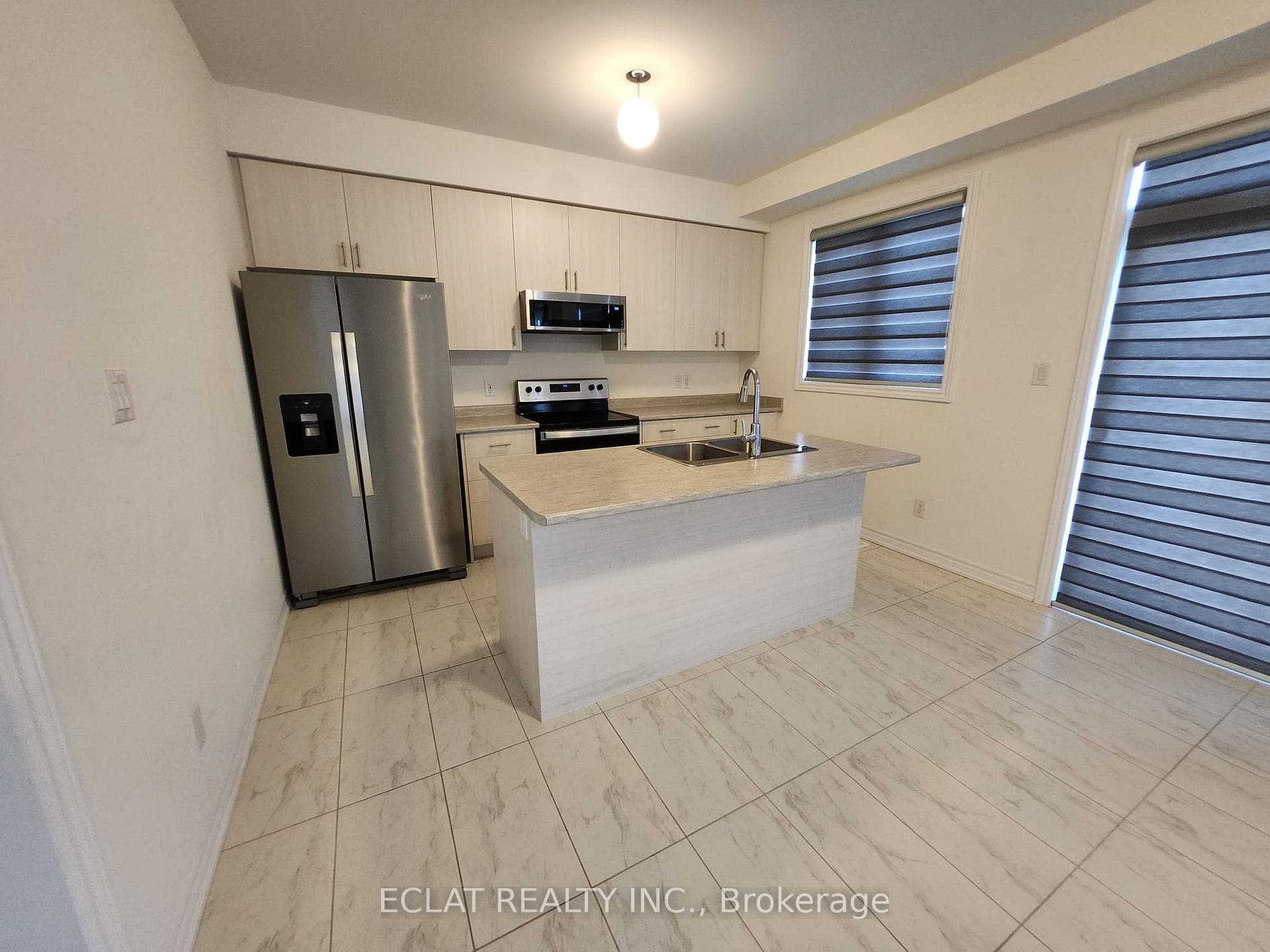 48 Simona Avenue photo 4