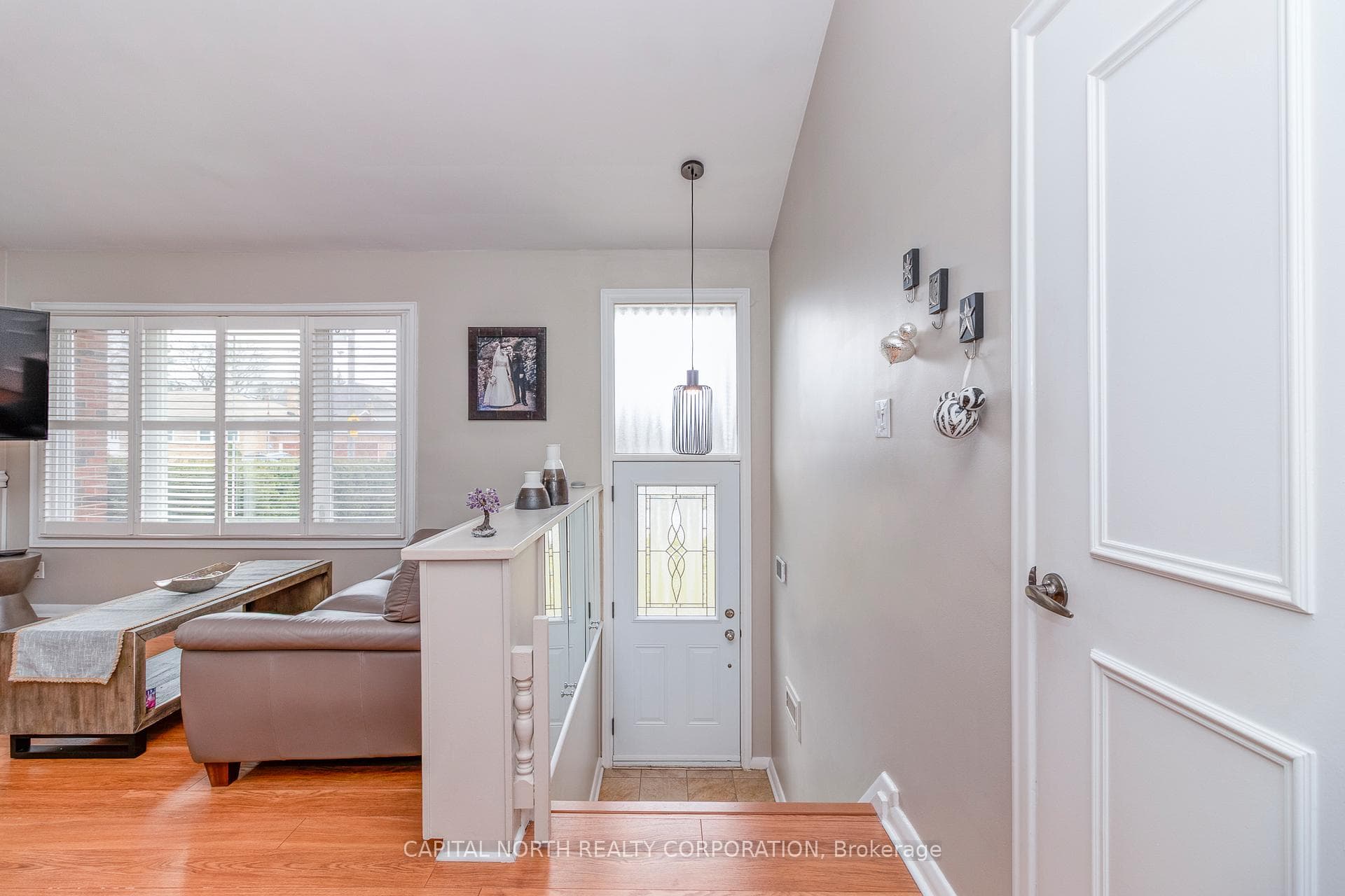 8 Jubilee Crescent photo 6