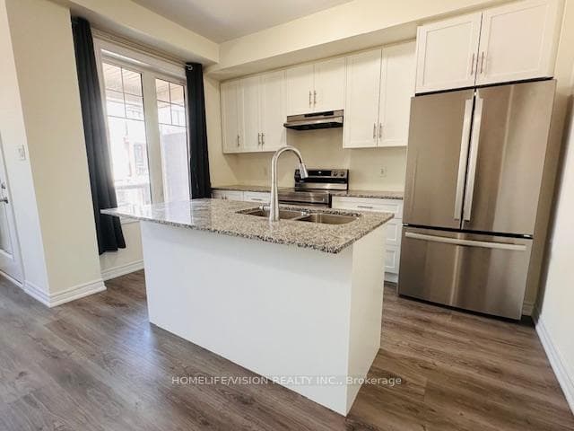 10 Birmingham Drive Unit 123 photo 22
