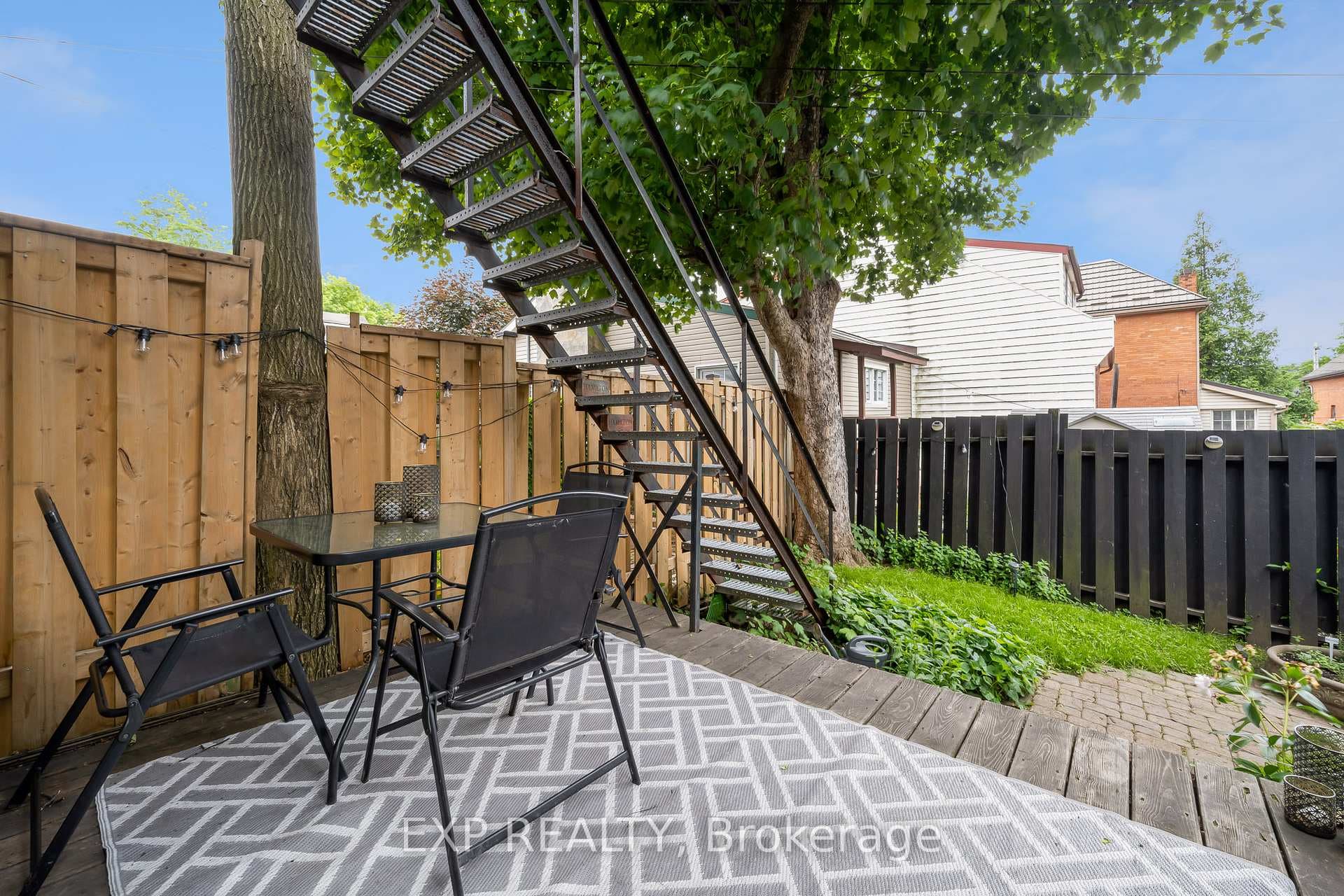 Main Flr Patio