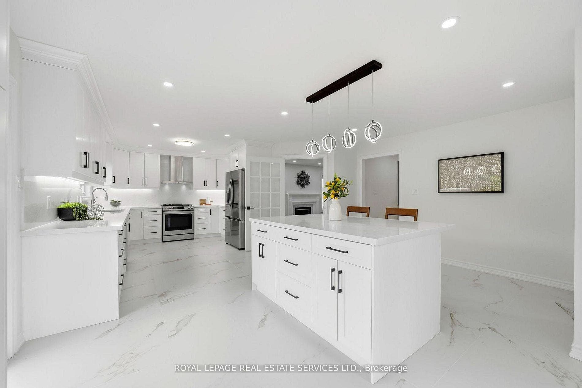 2531 Morrison Avenue photo 10