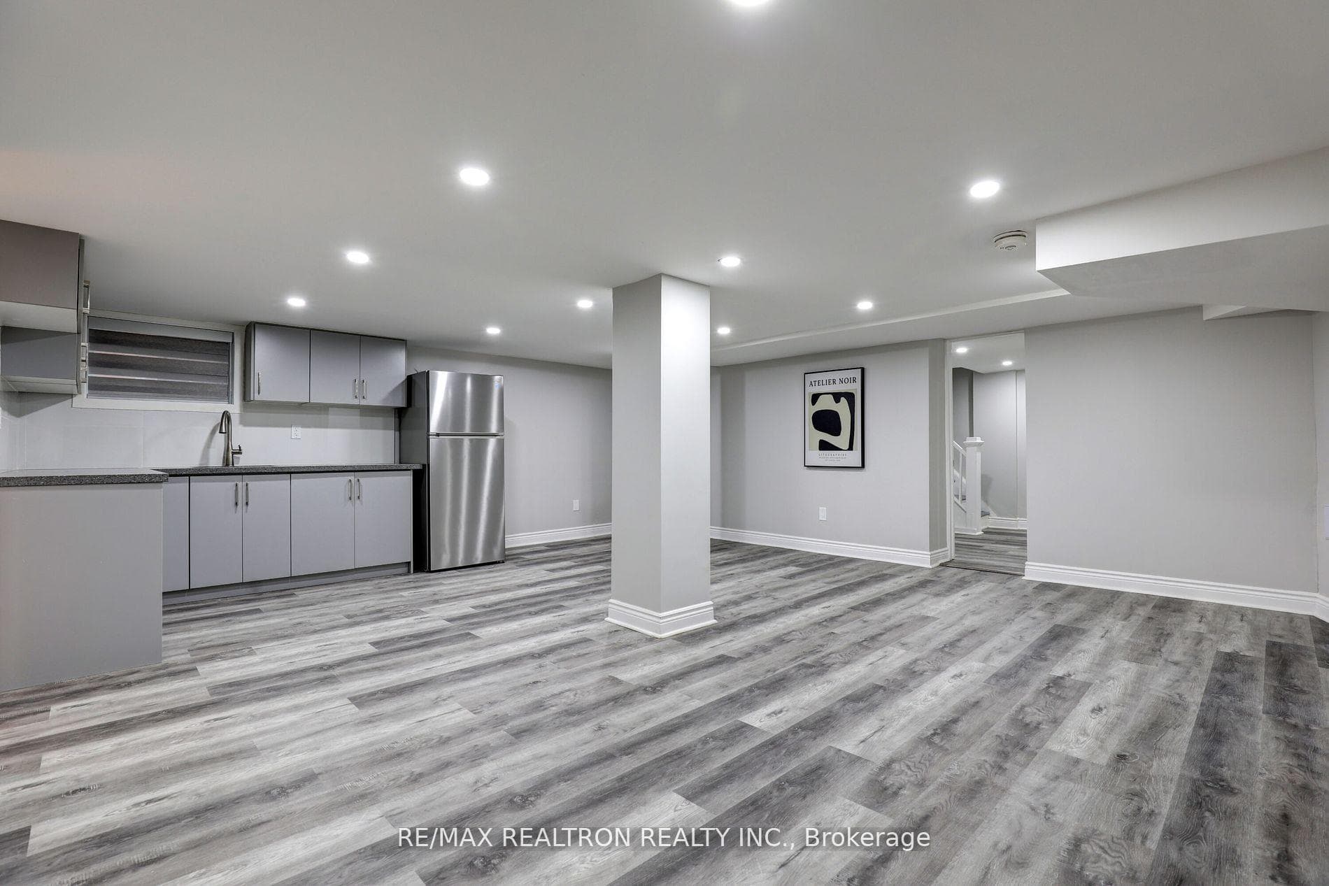 142 Eastwood Road photo 23