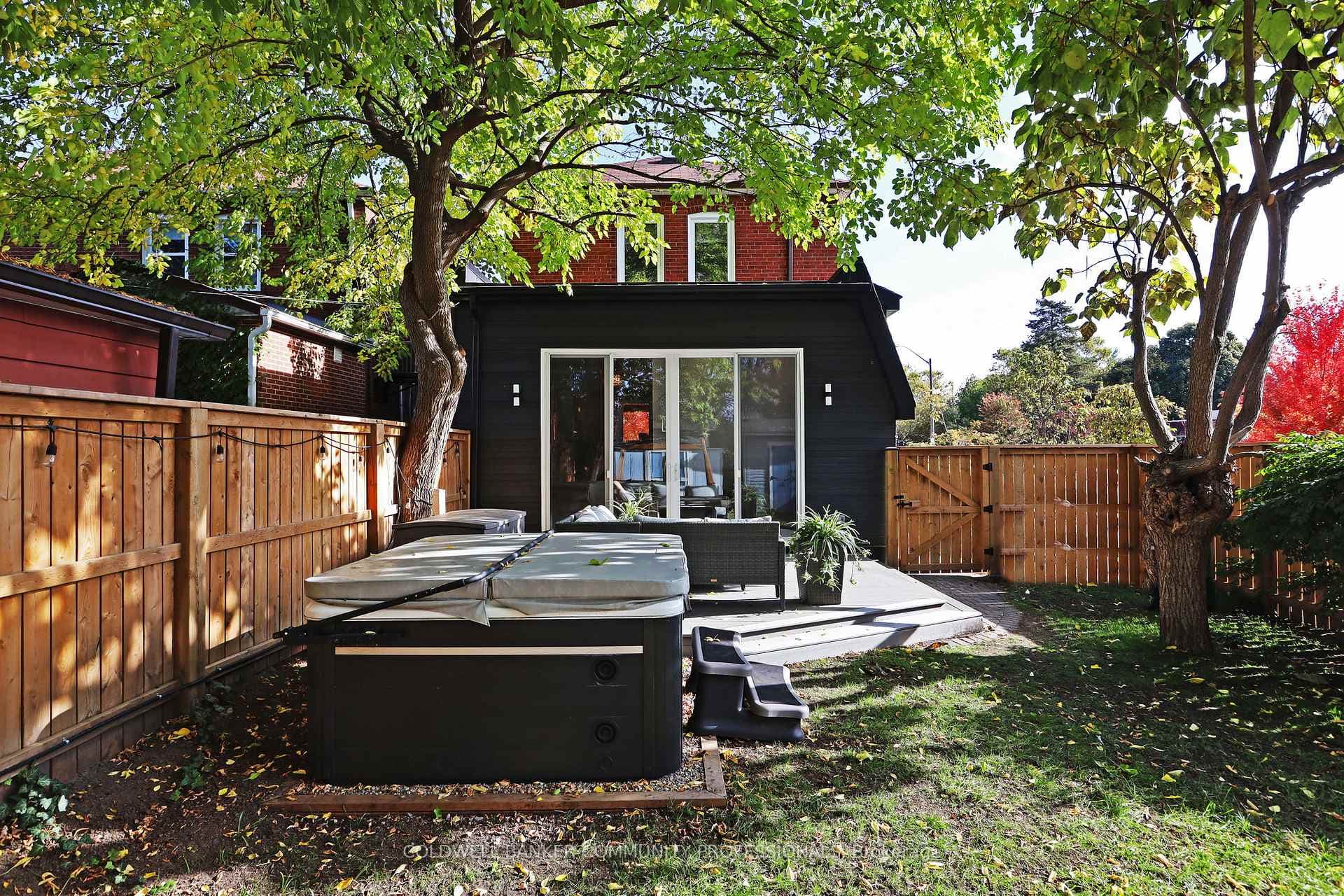 2 Lankin Boulevard photo 48
