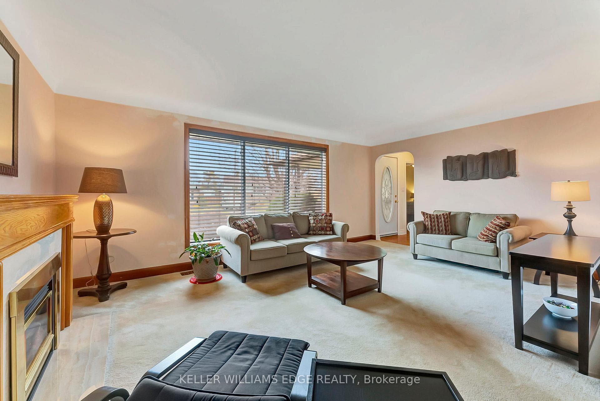 10 James Avenue photo 7