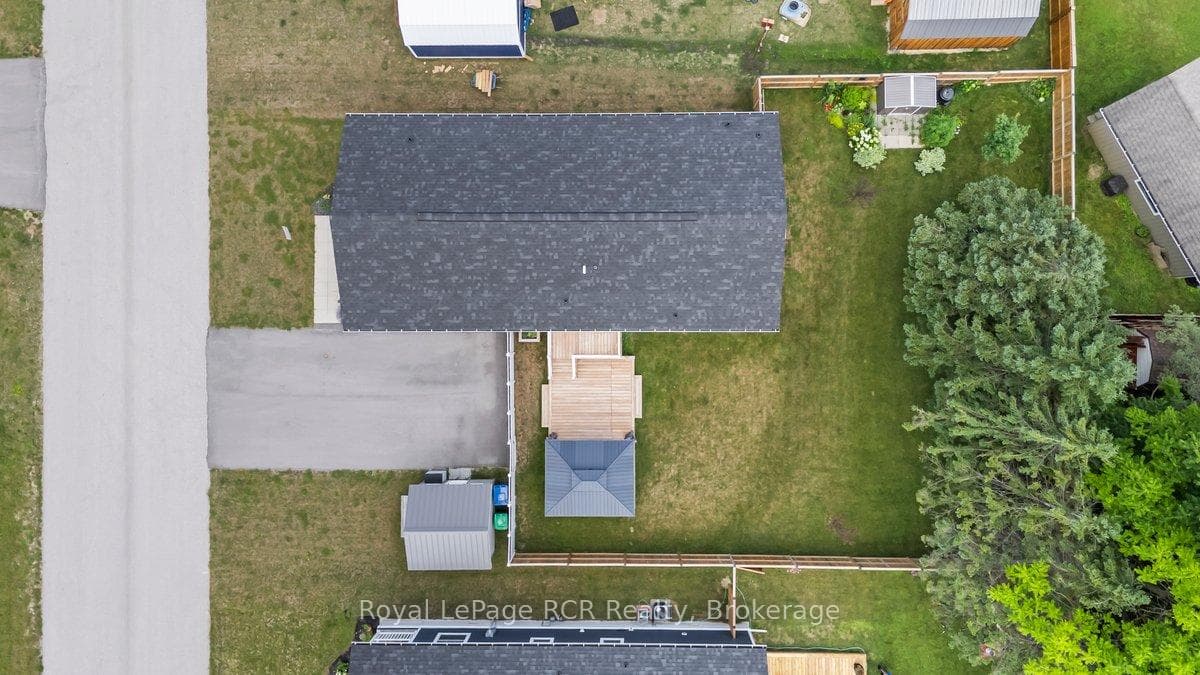 206 Spruce Drive photo 30