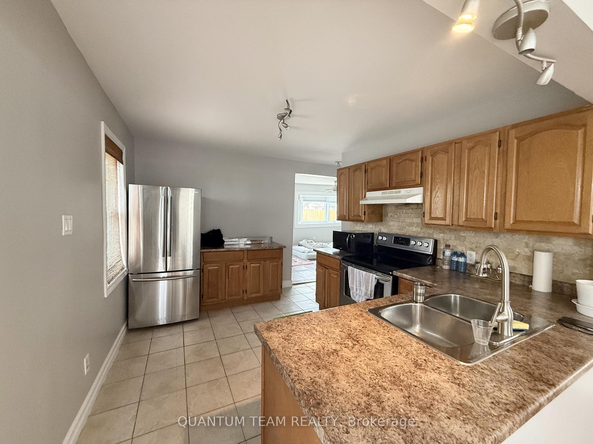 317 Simpson Avenue photo 7