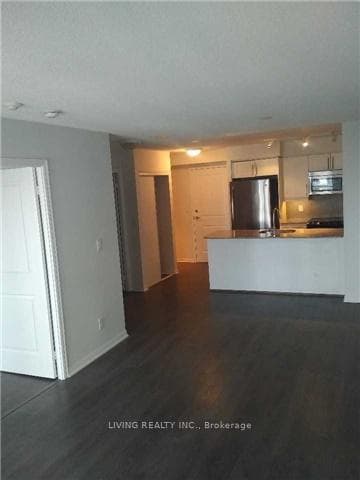 35 Bastion Street Unit 1705 photo 3