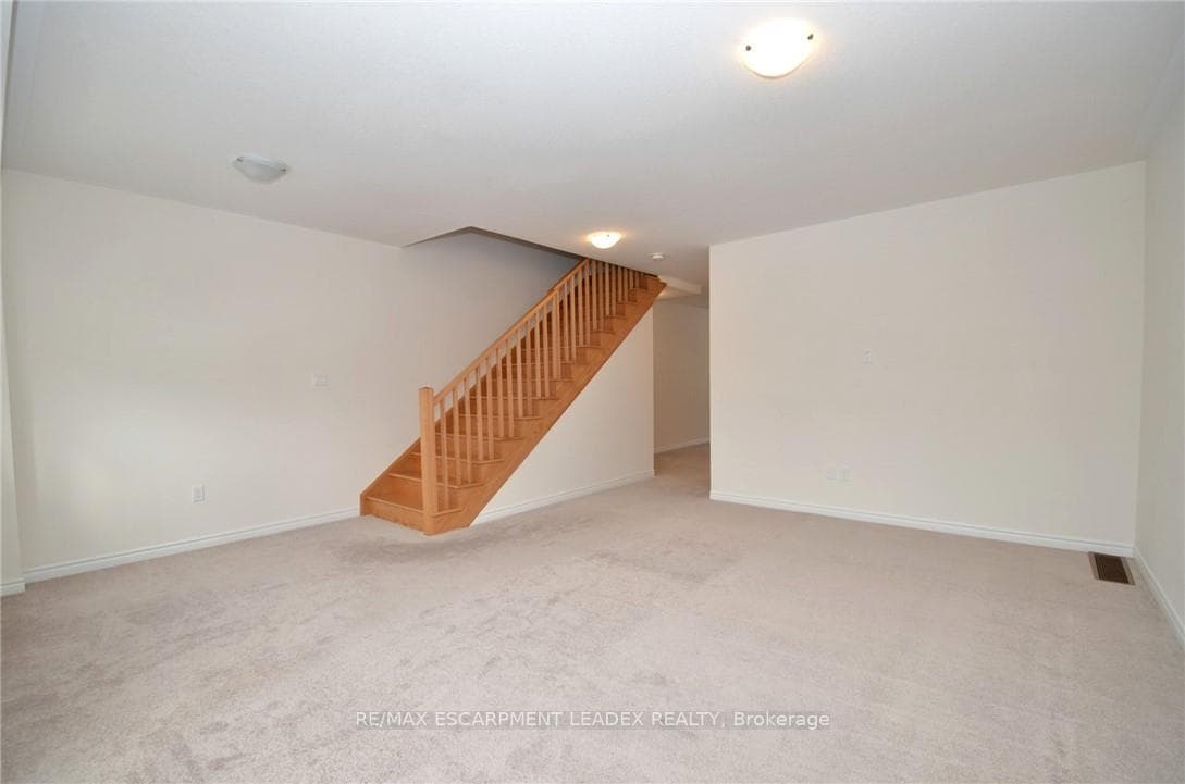 305 GARNER Road Unit 53 photo 11
