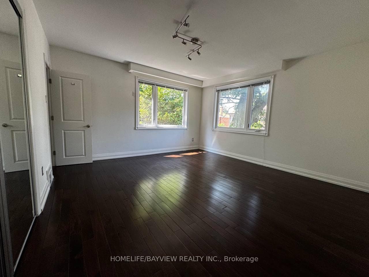 229 Otonabee Avenue photo 20