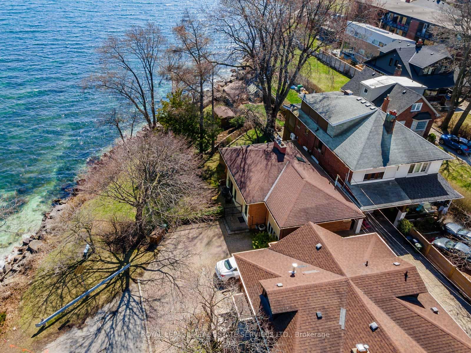 53 Lake Shore Drive photo 39