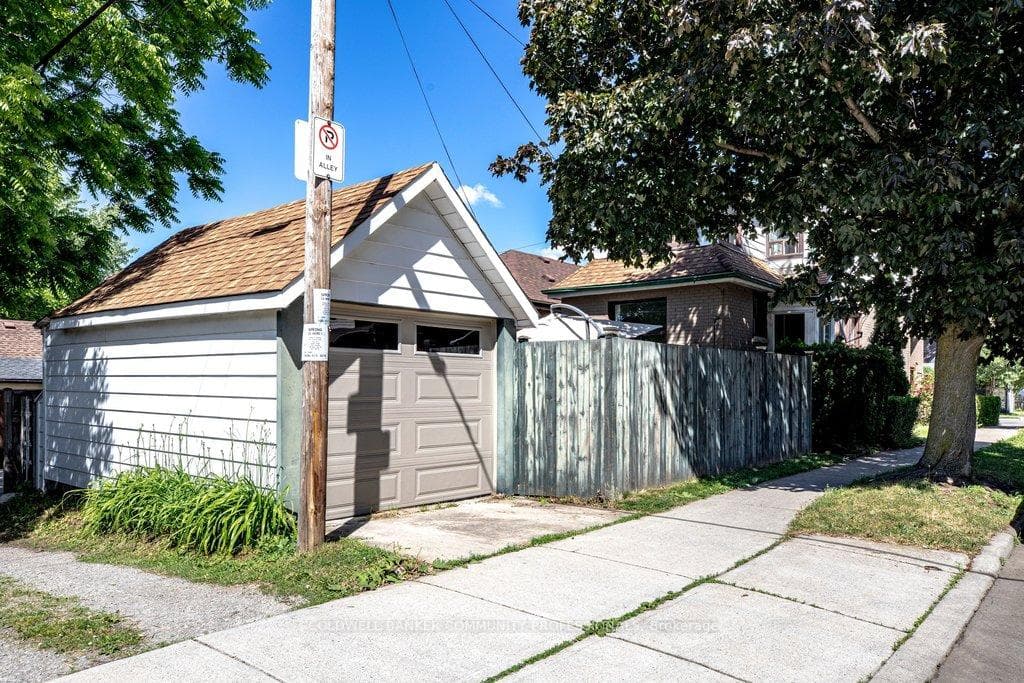 152 London Street photo 49