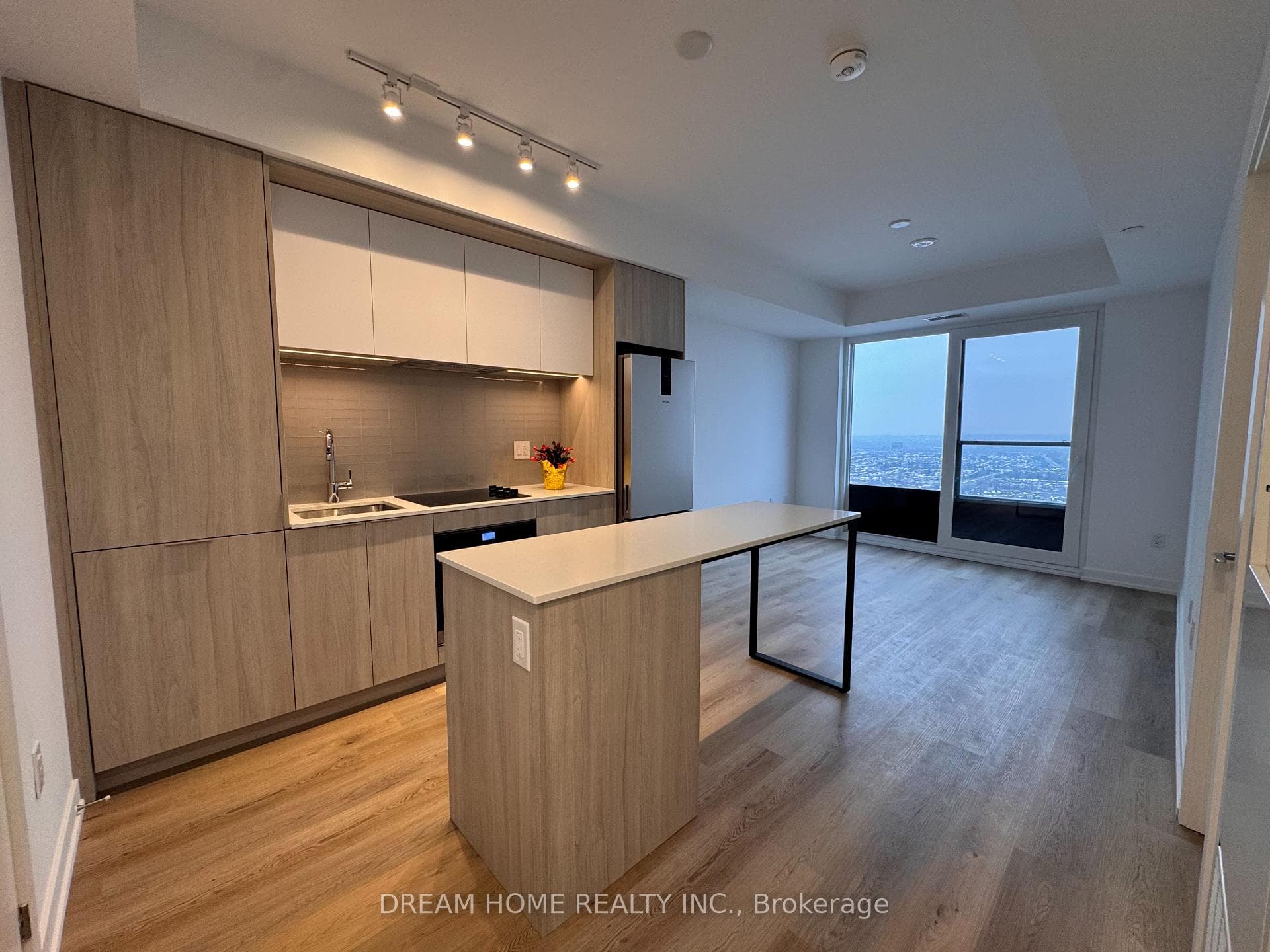 395 Square One Drive Unit 2909 photo 5