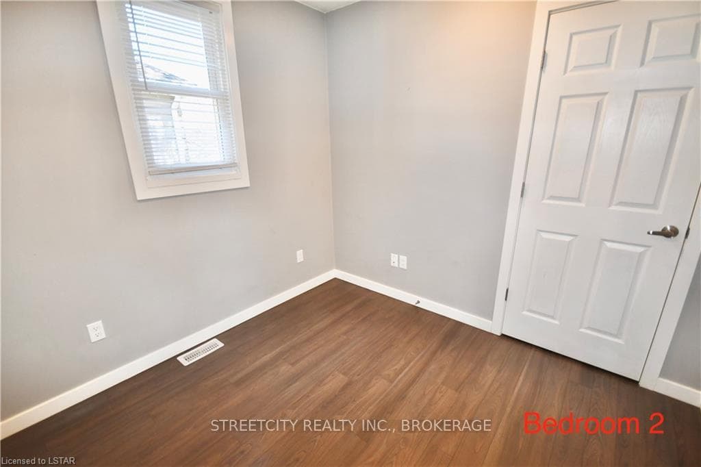 516 HIGHBURY Avenue photo 22