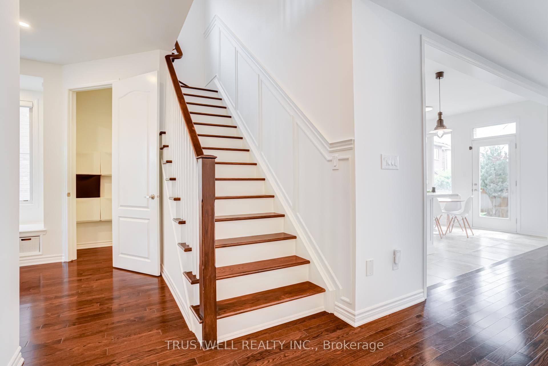 334 Trudeau Drive photo 26