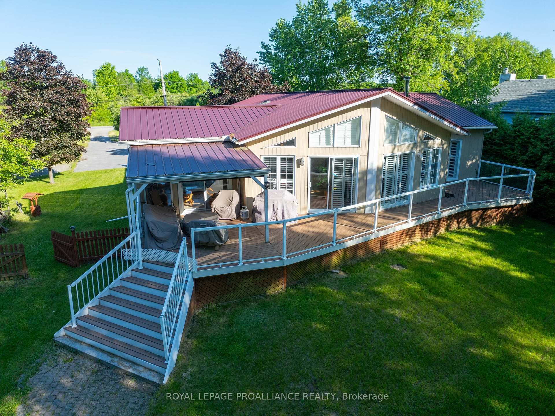 174 McNally's Lane photo 2