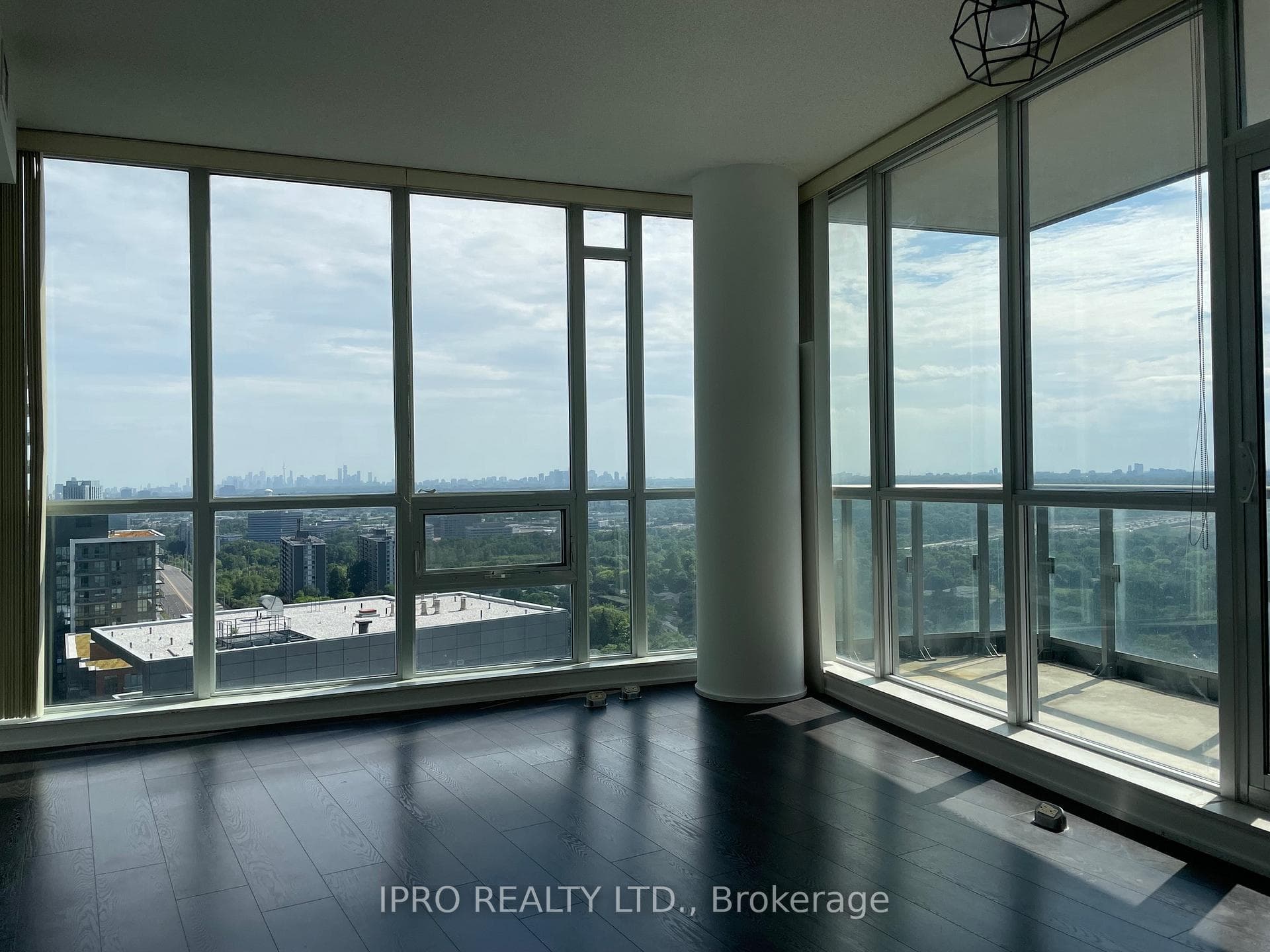 62 Forest Manor Road Unit 1809 photo 20