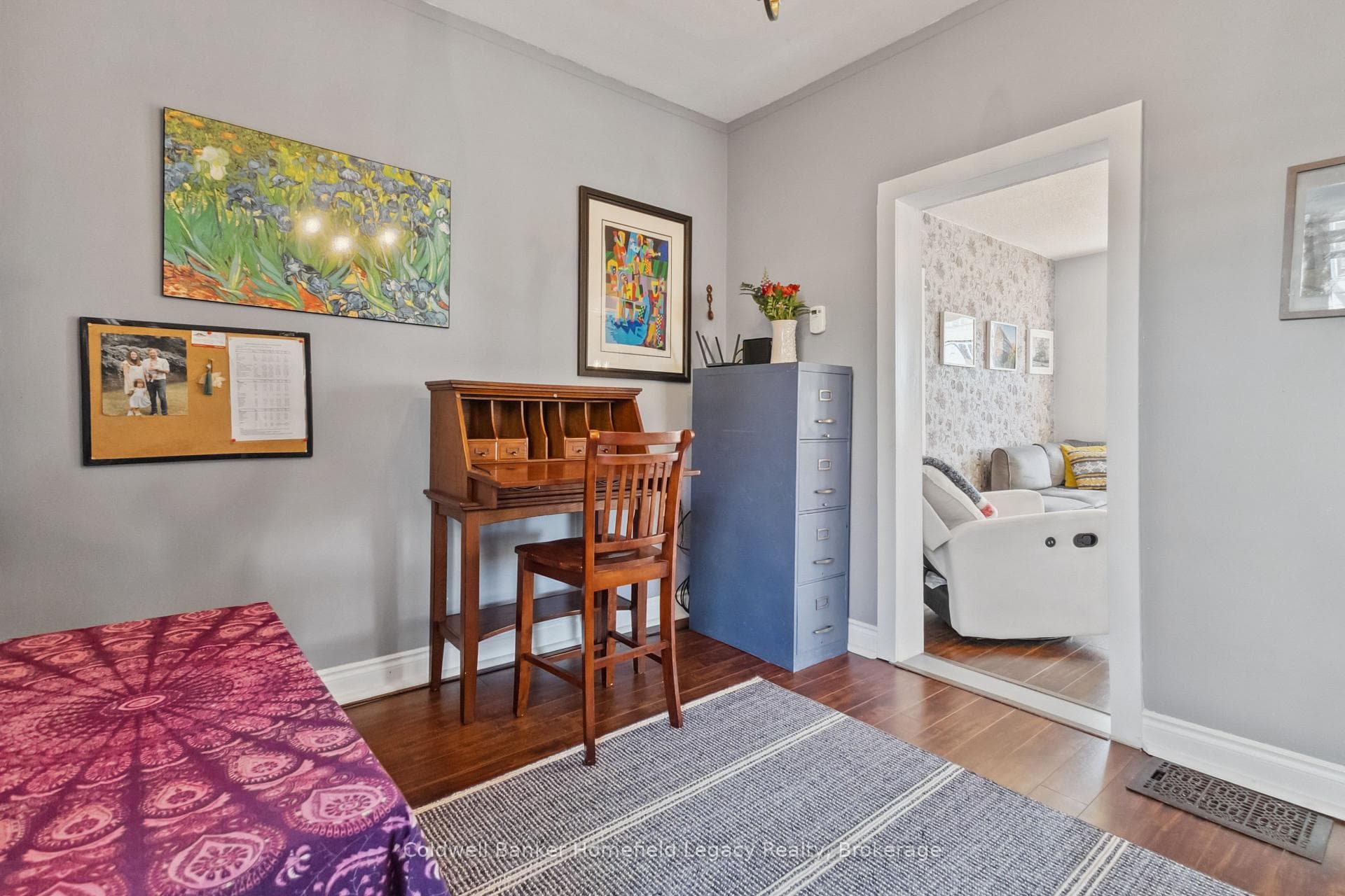 81 Wellington Street photo 18