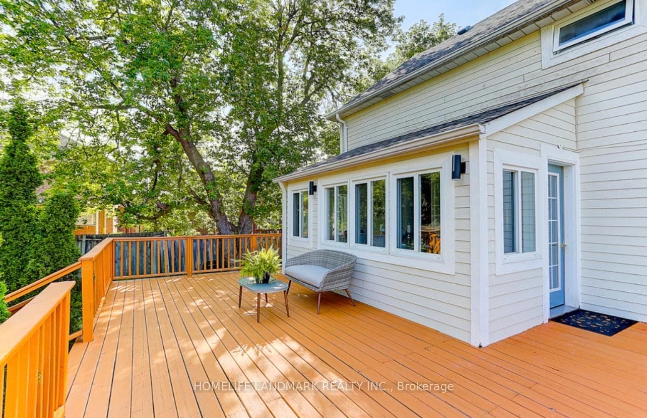 115 Crosby Avenue photo 8