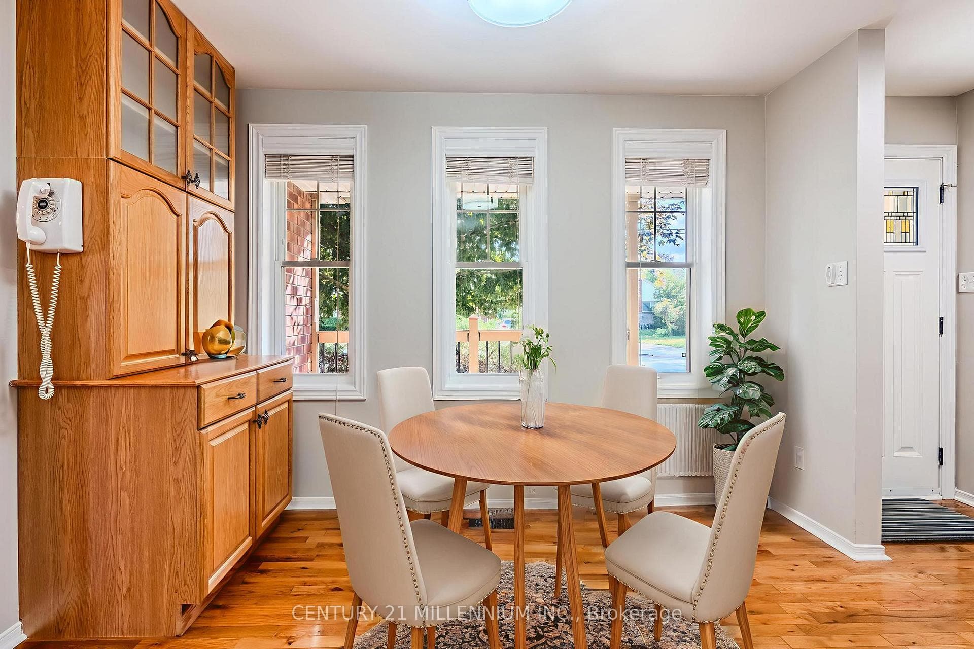 60 Ofield Road photo 9