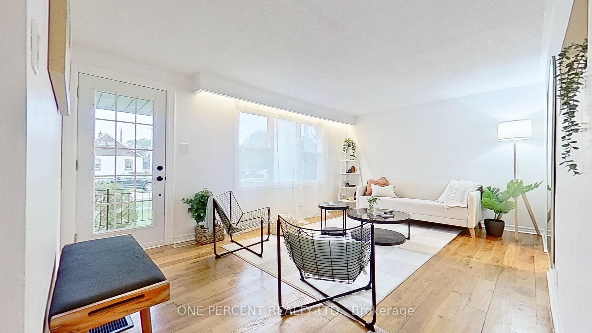 1064 Strathy Avenue photo 6