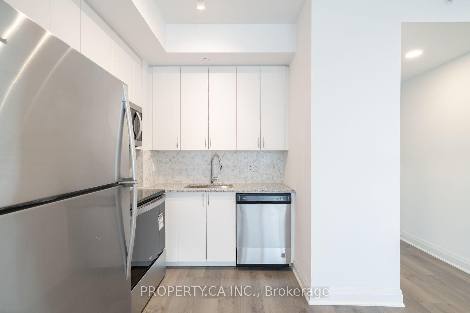 3220 Sheppard Avenue Unit 308 photo 25