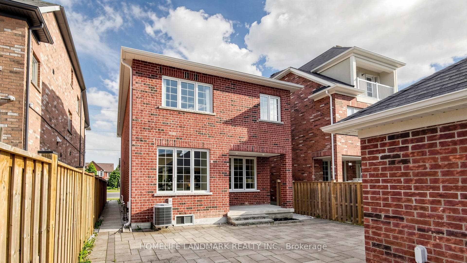 15 Berryman Lane photo 35