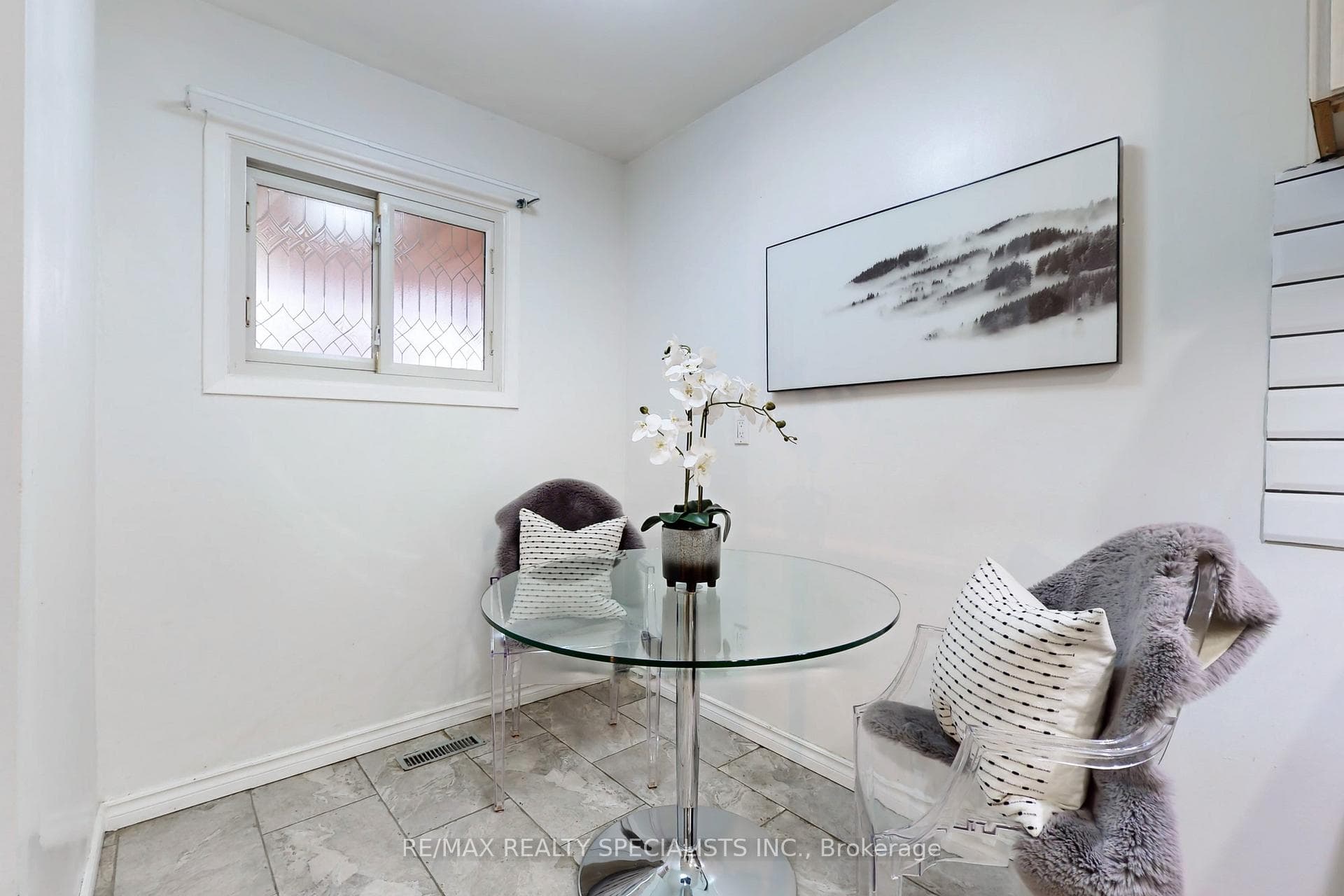 25 Mitchell Avenue photo 8