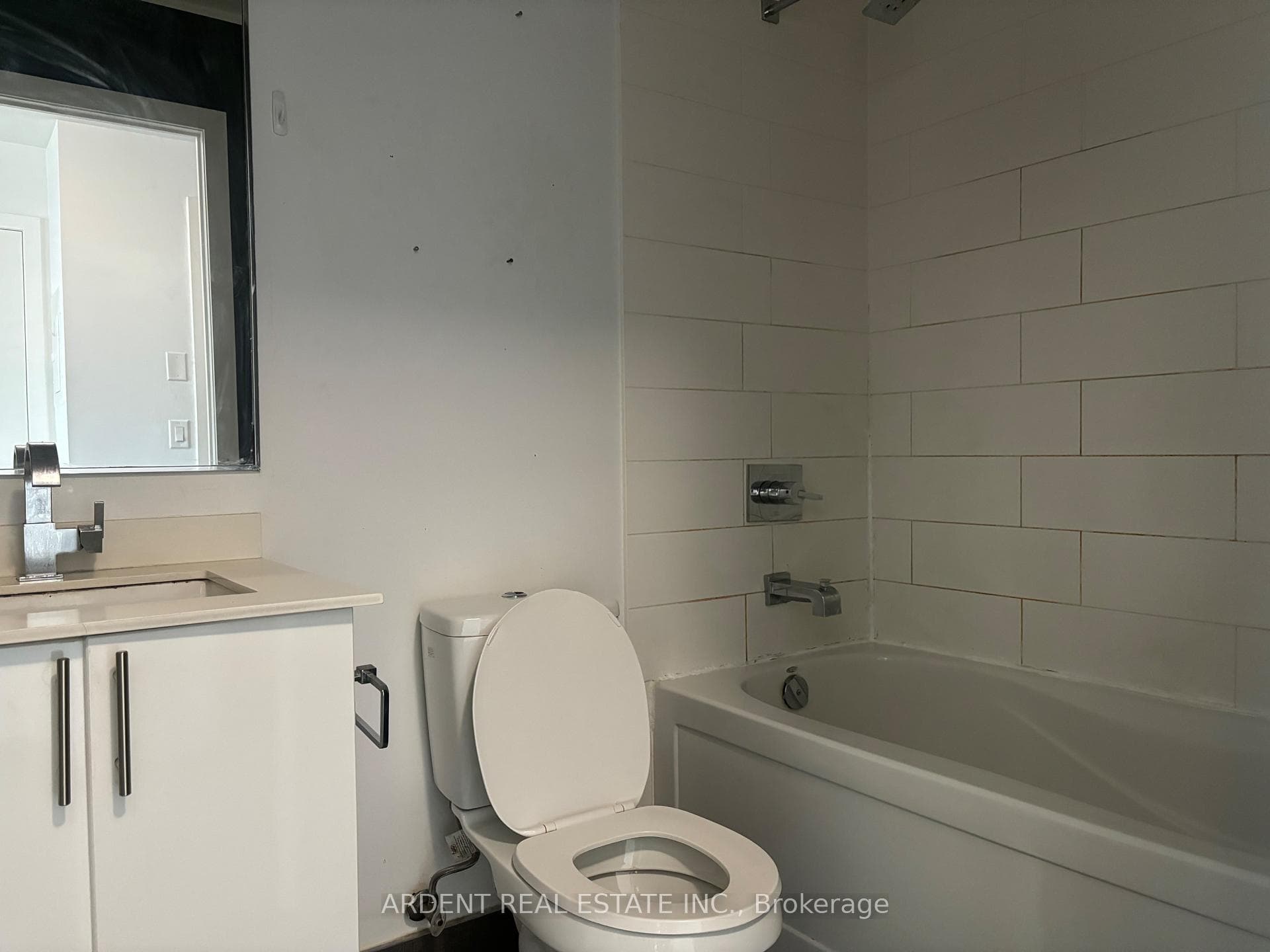 225 Sackville Street Unit 1012 photo 12