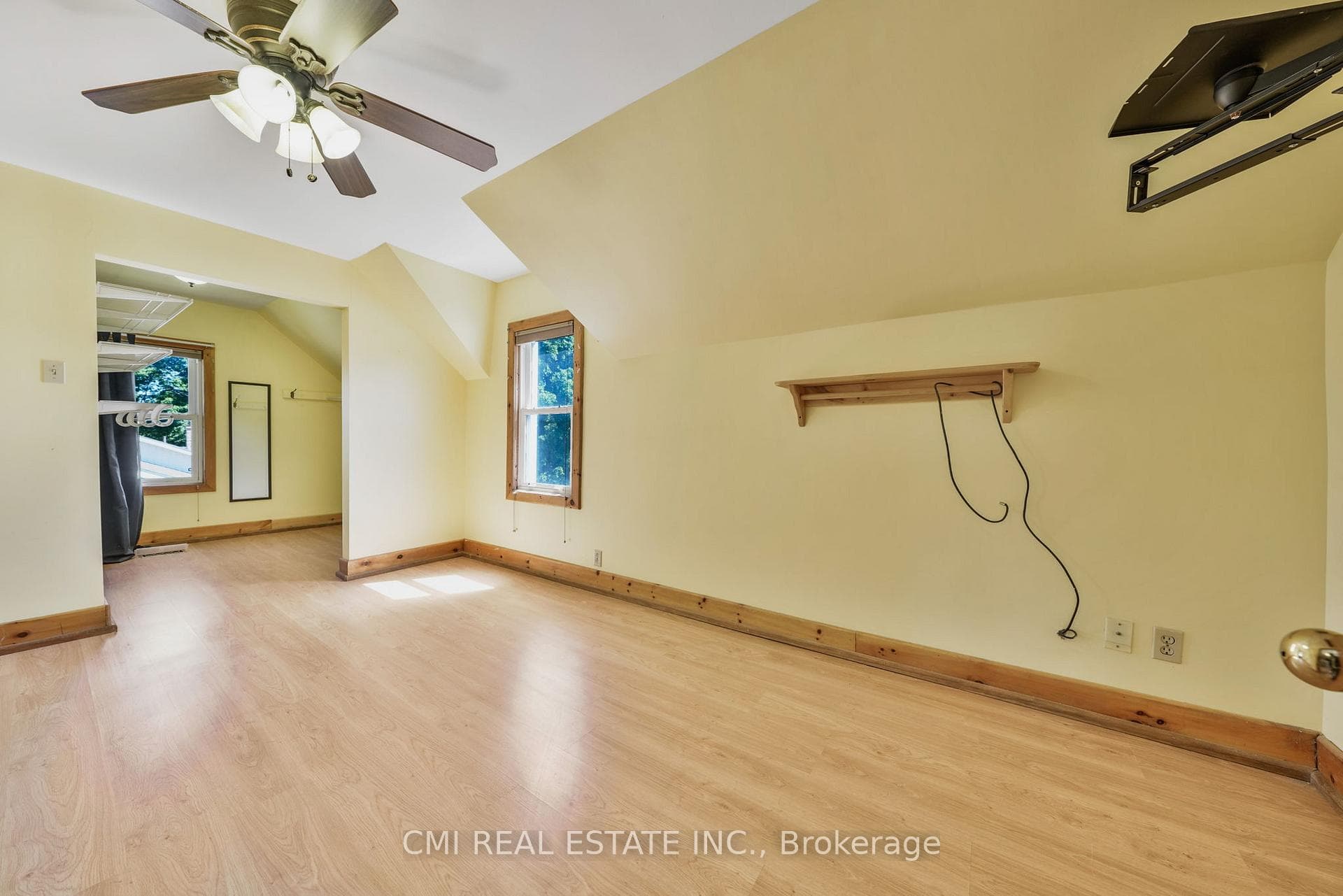 411 Taylor Street photo 26