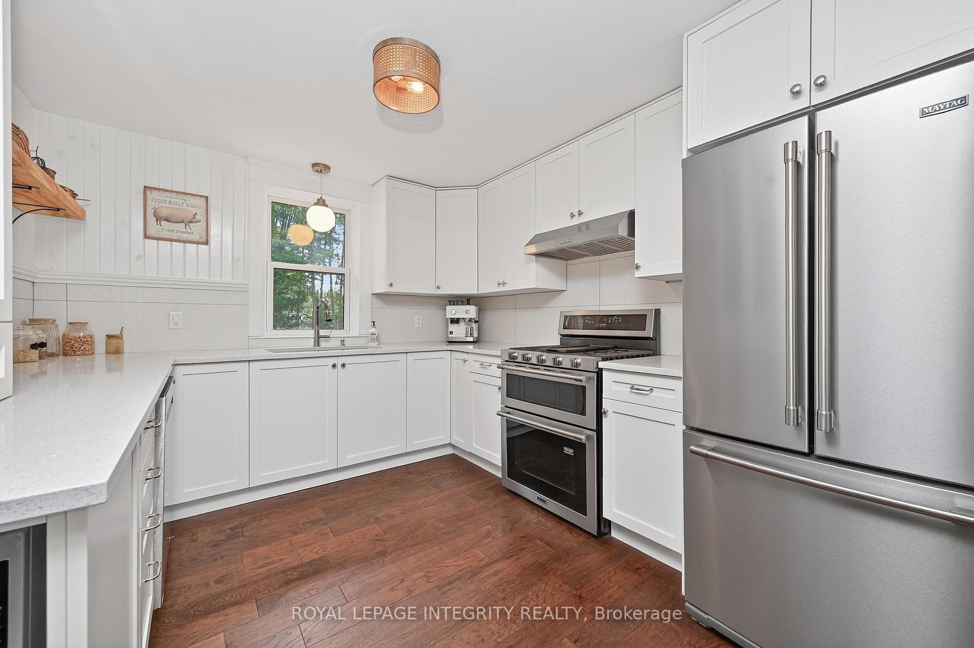165 Moore Street photo 11
