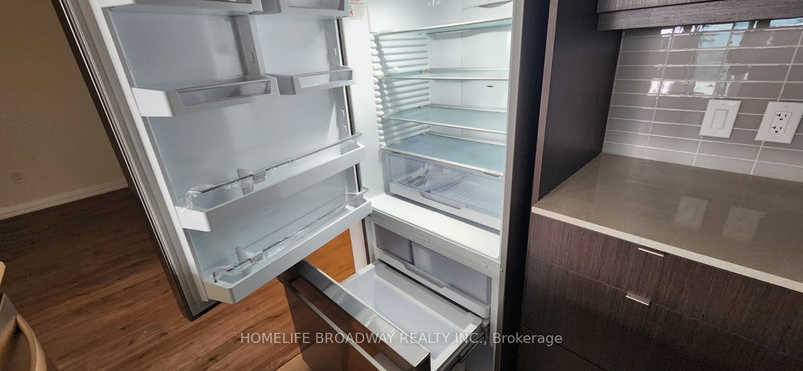 3270 Sheppard Avenue Unit 1228 photo 21