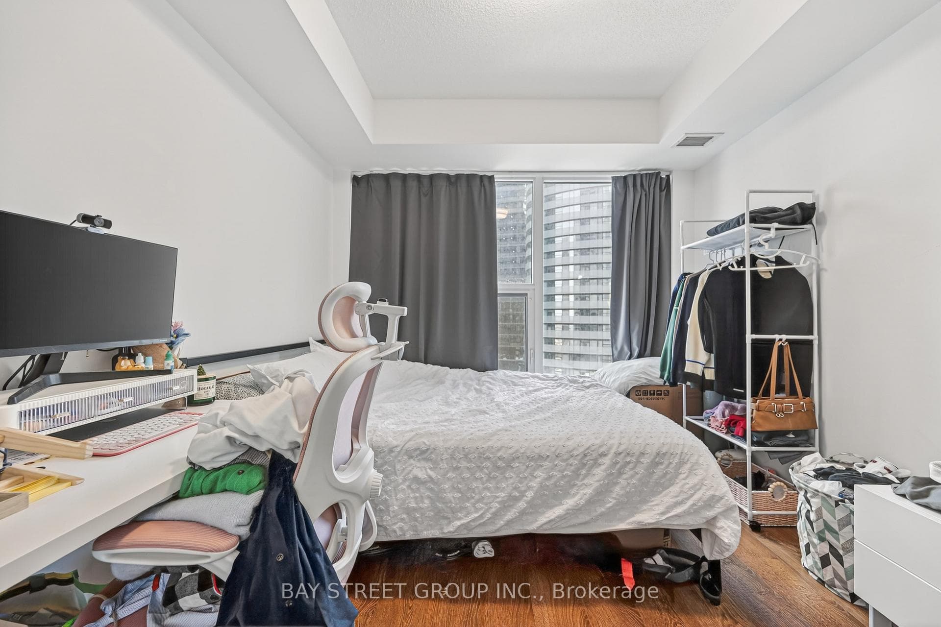 10 York Street Unit 1002 photo 14