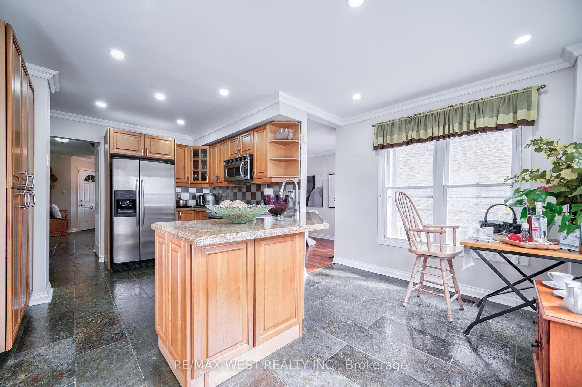 97 Grover Drive photo 17
