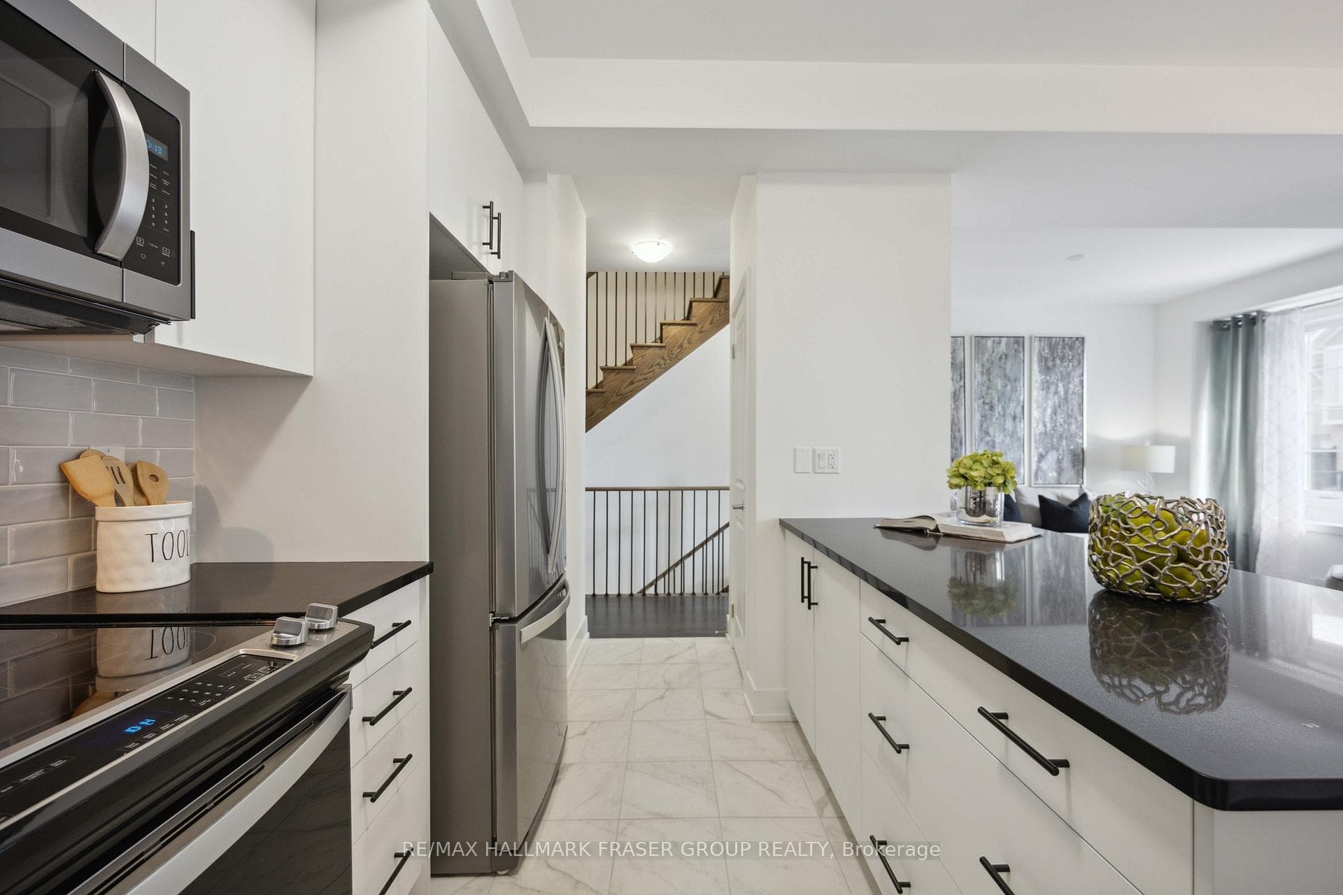75 Waterside Way photo 13