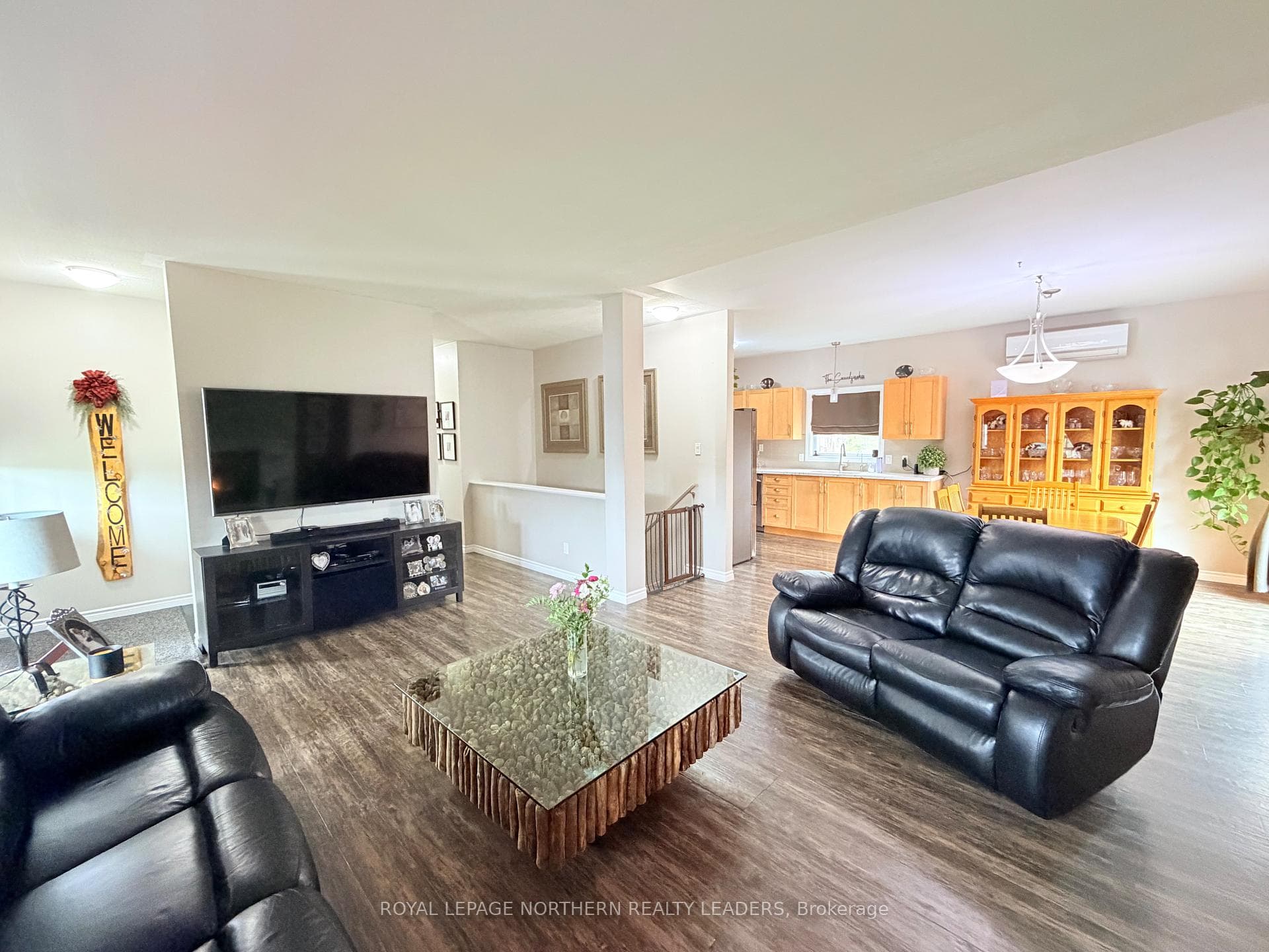 724 Finn Road photo 15