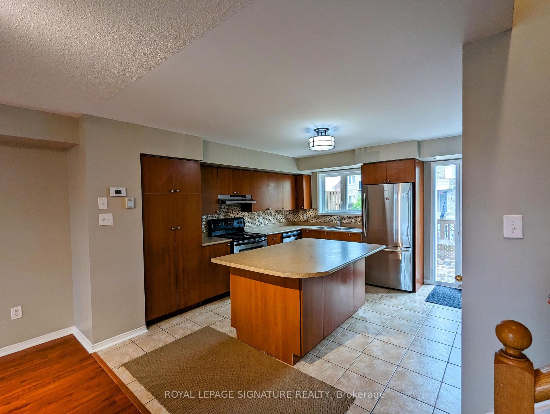 4861 Halfmoon Grove Unit 19 photo 6