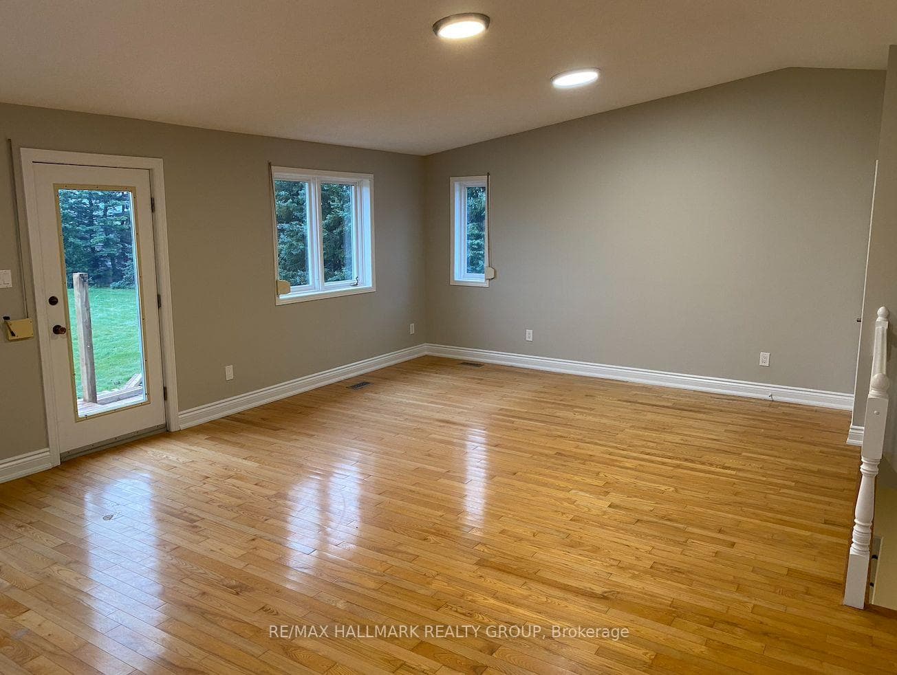 2850 Trim Road Unit 3 photo 5