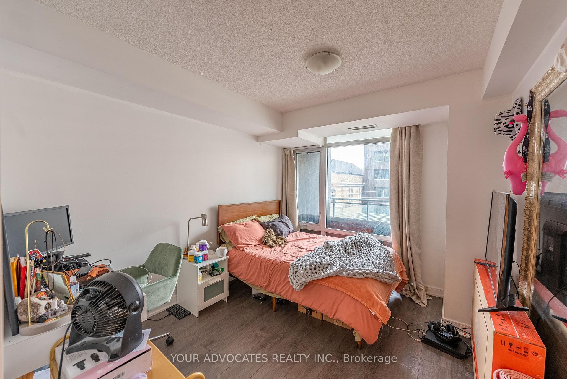 525 Adelaide Street Unit 509 photo 6